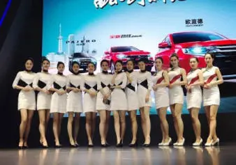 提供礼仪模特网红资源，主持人舞蹈乐队乐器歌手演出...